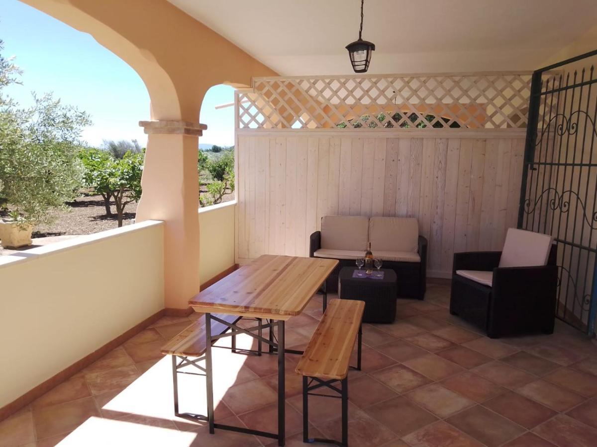 Residenza Rosa Maria Country House Orosei Exterior foto