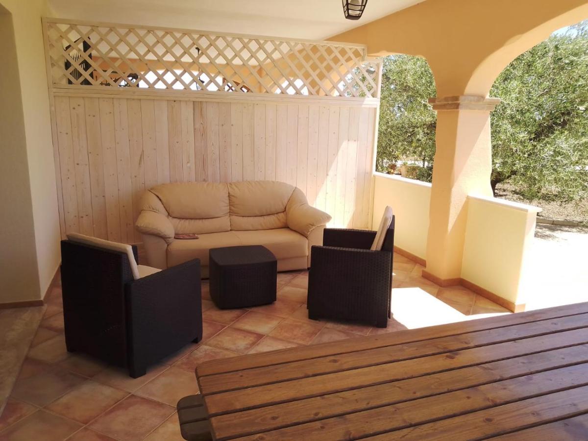 Residenza Rosa Maria Country House Orosei Exterior foto