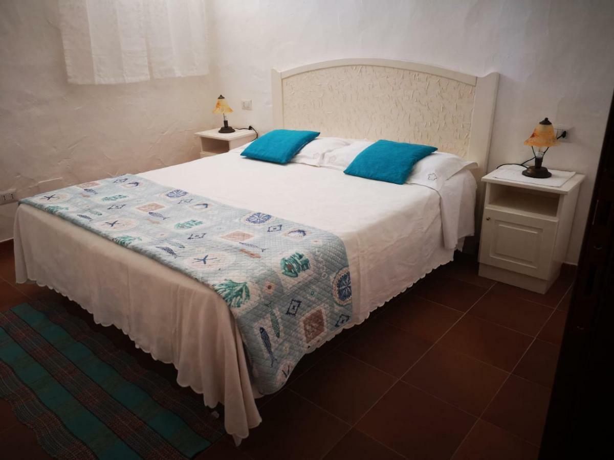 Residenza Rosa Maria Country House Orosei Exterior foto